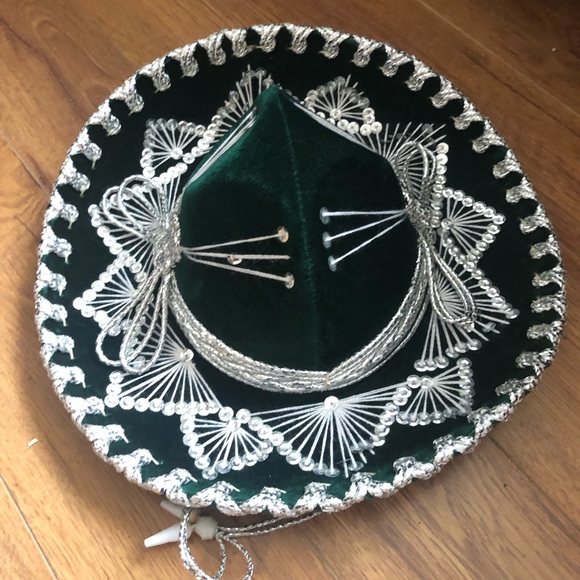 Gorgeous Kids/Youth or Decorative Sombrero - Picture 3 of 7